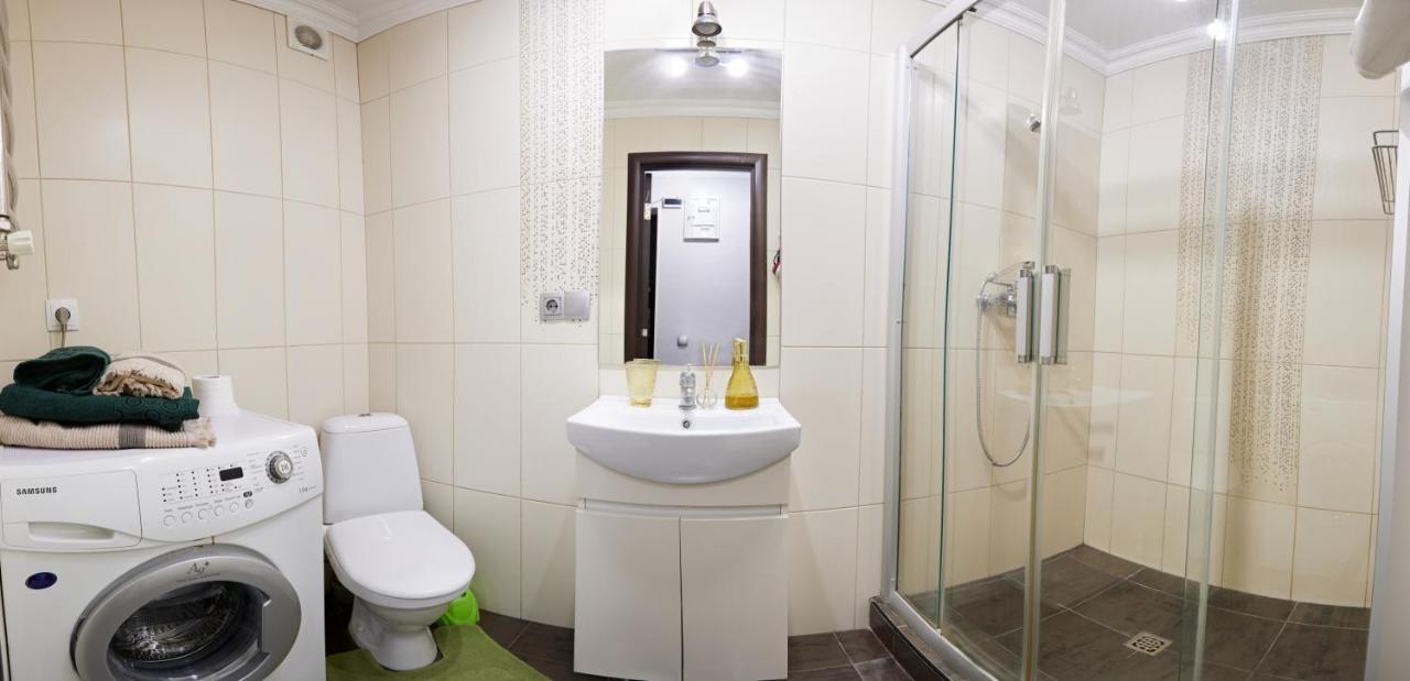 Babylon Apartments On Chornovola Ровно Экстерьер фото